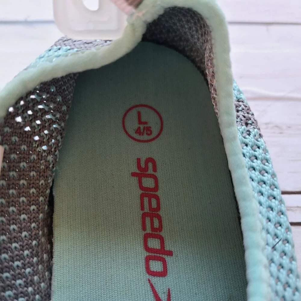 Speedo junior agua